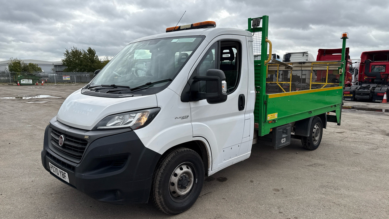 FIAT DUCATO 35 2.3 MULTIJET 140PS - Open body delivery van: picture 2 FIAT DUCATO 35 2.3 MULTIJET 140PS - Open body delivery van: picture 2