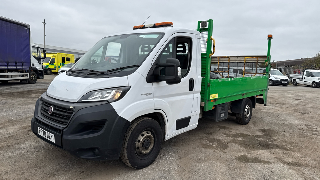 FIAT DUCATO 35 2.3 Multijet 140PS - Open body delivery van: picture 2 FIAT DUCATO 35 2.3 Multijet 140PS - Open body delivery van: picture 2