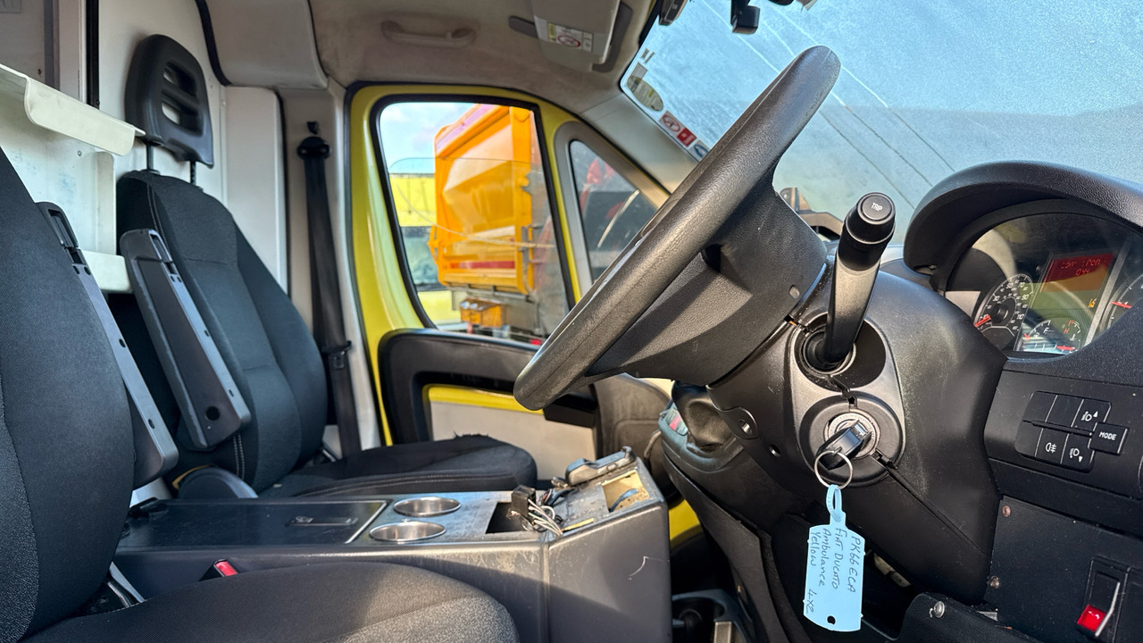 FIAT DUCATO 42 MULTIJET II - Ambulance: picture 5 FIAT DUCATO 42 MULTIJET II - Ambulance: picture 5