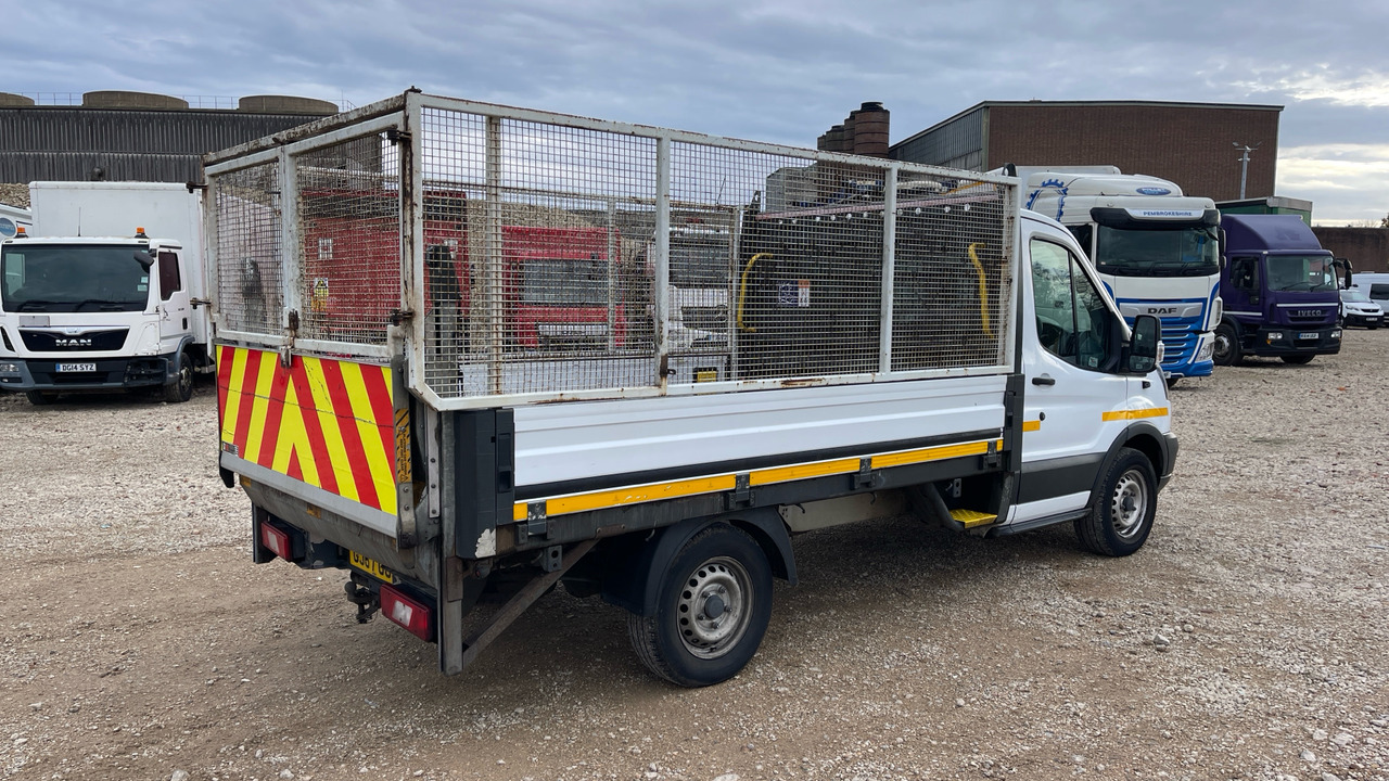 FORD TRANSIT 350 2.0 TDCI 130PS - Open body delivery van: picture 4 FORD TRANSIT 350 2.0 TDCI 130PS - Open body delivery van: picture 4
