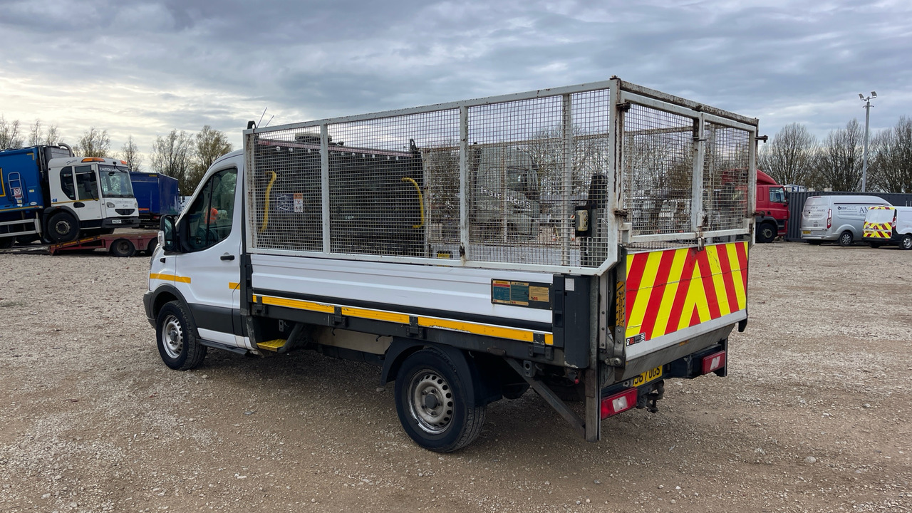 FORD TRANSIT 350 2.0 TDCI 130PS - Open body delivery van: picture 3 FORD TRANSIT 350 2.0 TDCI 130PS - Open body delivery van: picture 3