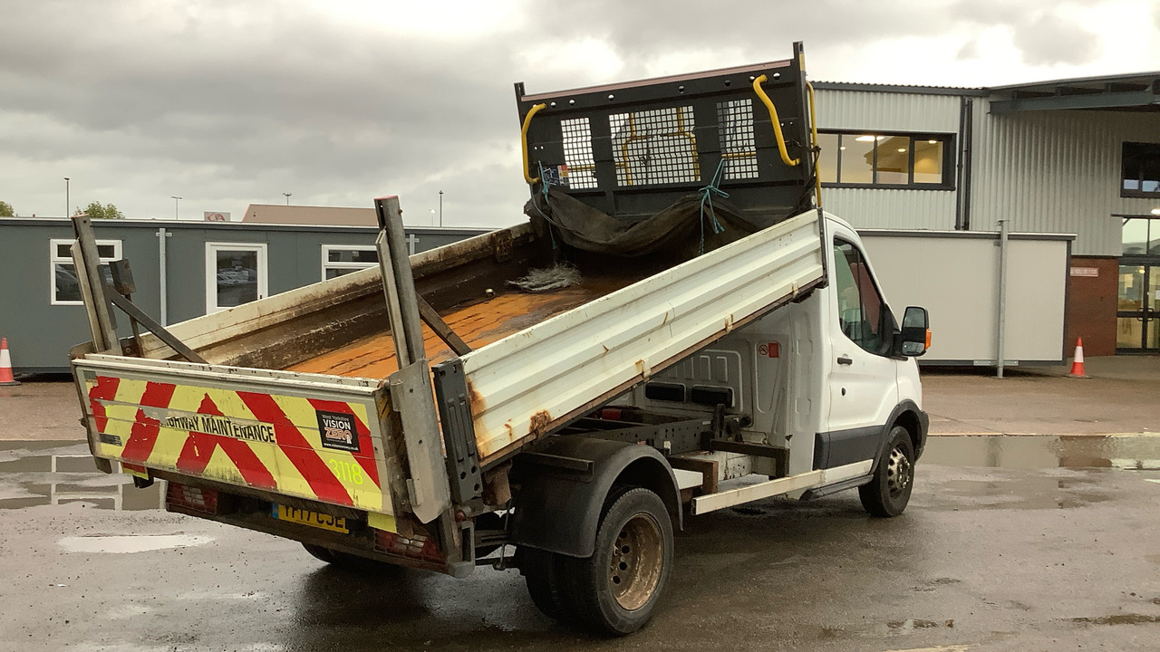 FORD TRANSIT 470 2.0 TDCI 130PS - Tipper van: picture 4 FORD TRANSIT 470 2.0 TDCI 130PS - Tipper van: picture 4