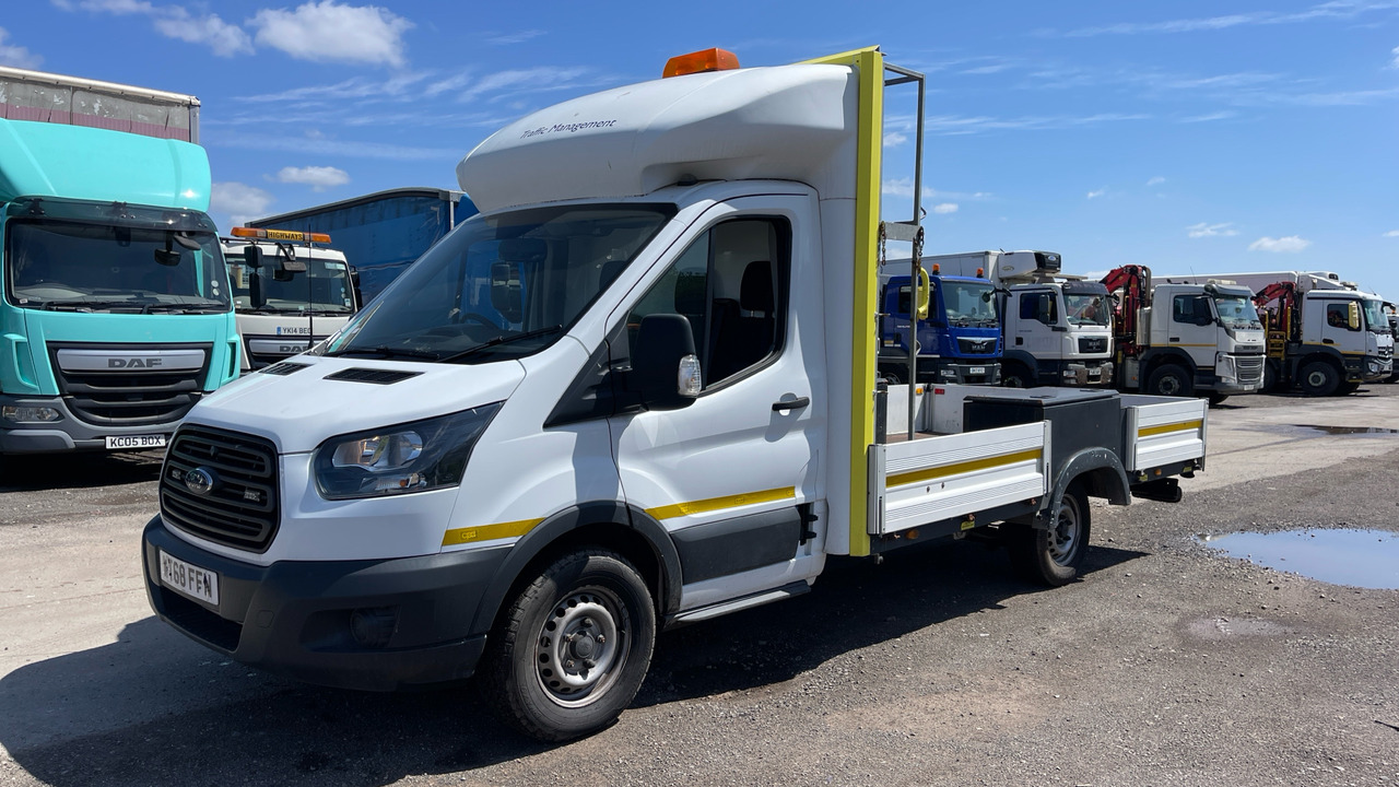 FORD TRANSIT BASE 350 2.0 TDCI 130PS - Open body delivery van: picture 2 FORD TRANSIT BASE 350 2.0 TDCI 130PS - Open body delivery van: picture 2