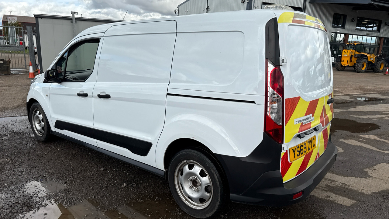 FORD TRANSIT CONNECT 240 1.5 ECOBLUE 100PS - Small van: picture 3 FORD TRANSIT CONNECT 240 1.5 ECOBLUE 100PS - Small van: picture 3