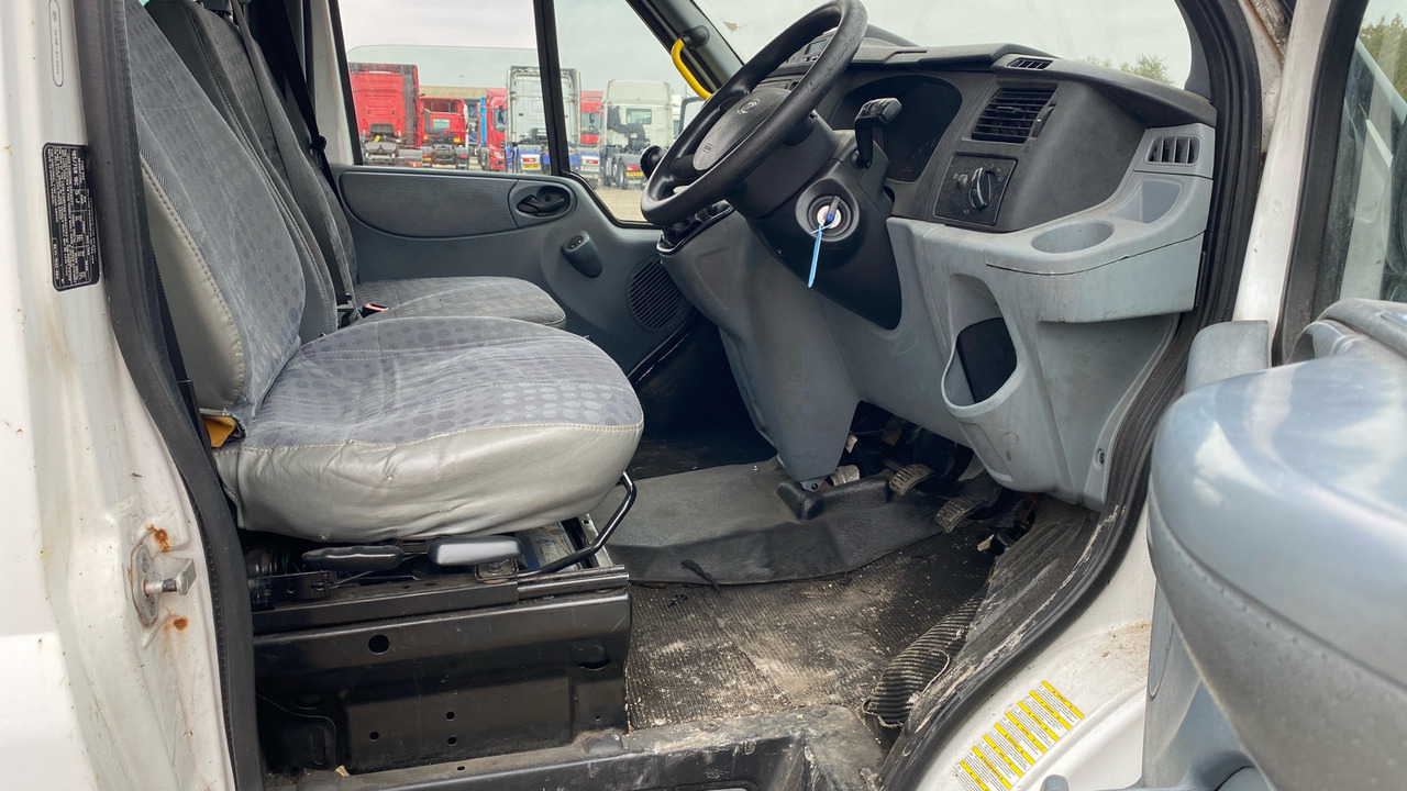 FORD TRANSIT T430 2.2 TDCI 135PS - Minibus, People carrier: picture 5 FORD TRANSIT T430 2.2 TDCI 135PS - Minibus, People carrier: picture 5