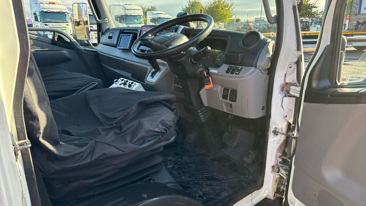 FUSO CANTER 7C15 - Refuse truck: picture 5 FUSO CANTER 7C15 - Refuse truck: picture 5