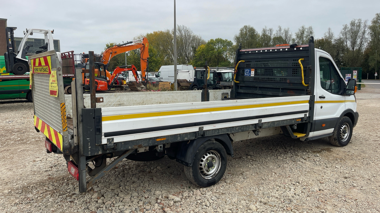 Ford Transit 350 2.0 TDCI 130PS - Open body delivery van: picture 4 Ford Transit 350 2.0 TDCI 130PS - Open body delivery van: picture 4