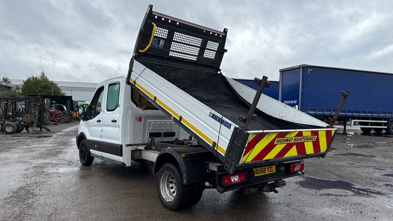 Ford Transit 350 2.0 TDCi 130ps Double Cab Chassis - Tipper van: picture 3 Ford Transit 350 2.0 TDCi 130ps Double Cab Chassis - Tipper van: picture 3