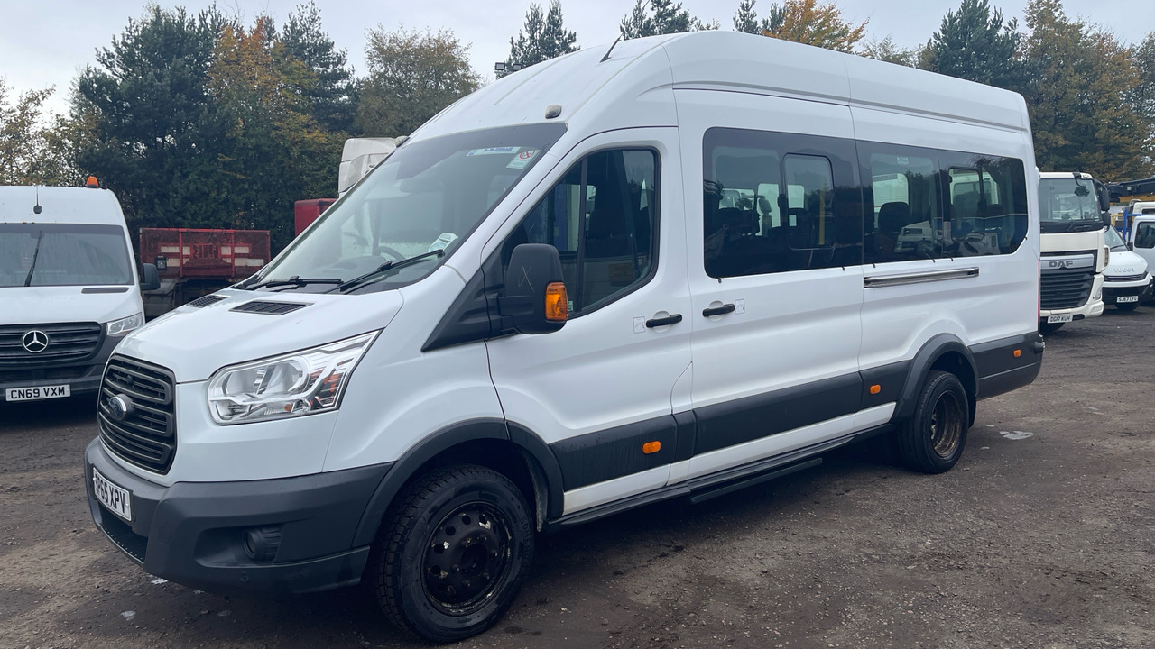 Ford Transit 460 2.2 TDCi 125PS - Minibus, People carrier: picture 2 Ford Transit 460 2.2 TDCi 125PS - Minibus, People carrier: picture 2