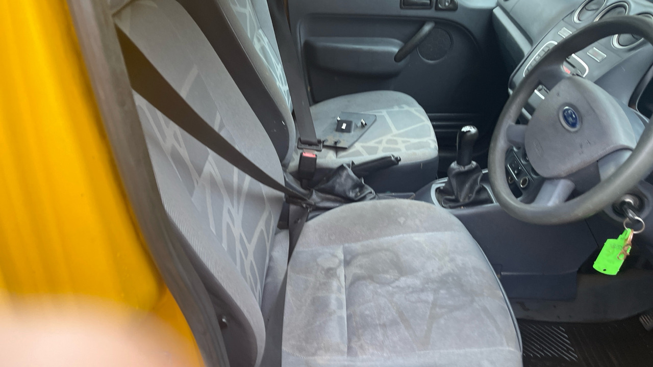 Ford Transit Connect T200 TDCi 75PS - Small van: picture 5 Ford Transit Connect T200 TDCi 75PS - Small van: picture 5