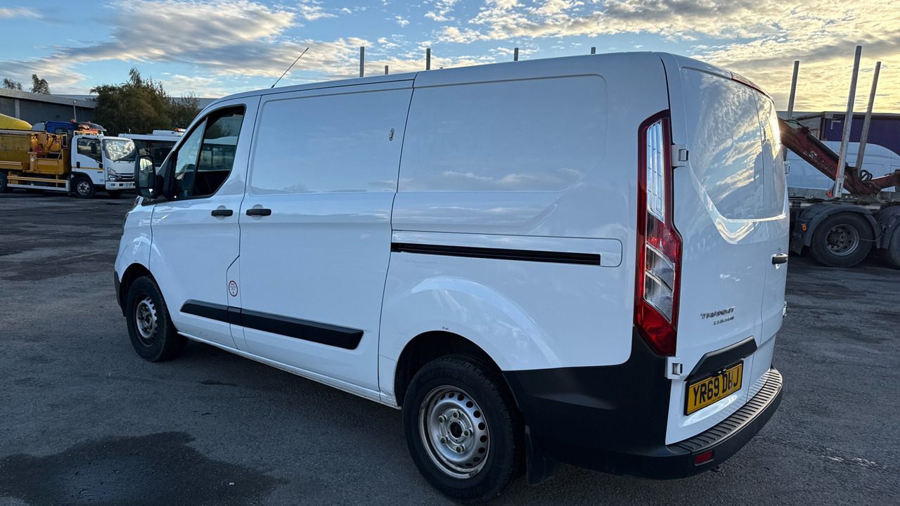 Ford Transit Custom 280 2.0 ECOBLUE 105PS - Small van: picture 3 Ford Transit Custom 280 2.0 ECOBLUE 105PS - Small van: picture 3