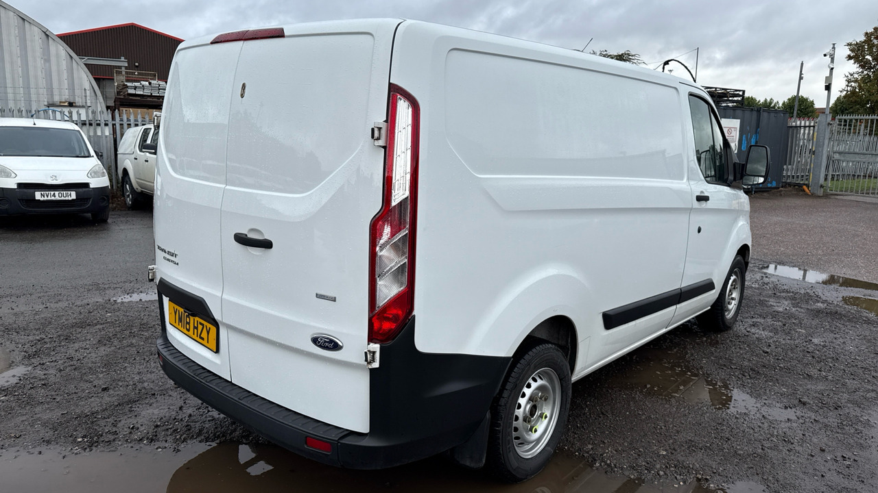 Ford Transit Custom 280 2.0 TDCI 105PS - Small van: picture 4 Ford Transit Custom 280 2.0 TDCI 105PS - Small van: picture 4