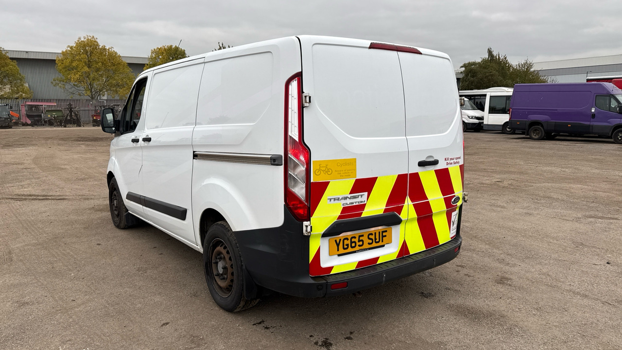 Ford Transit Custom 290 2.2 TDCi 100ps - Small van: picture 3 Ford Transit Custom 290 2.2 TDCi 100ps - Small van: picture 3