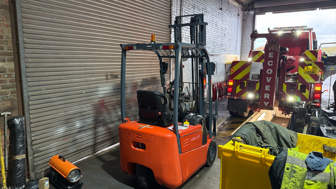 HELI FB315 - Electric forklift: picture 4 HELI FB315 - Electric forklift: picture 4