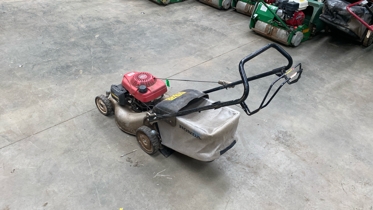 HONDA GCV 130 MOWER - Lawn mower: picture 3 HONDA GCV 130 MOWER - Lawn mower: picture 3