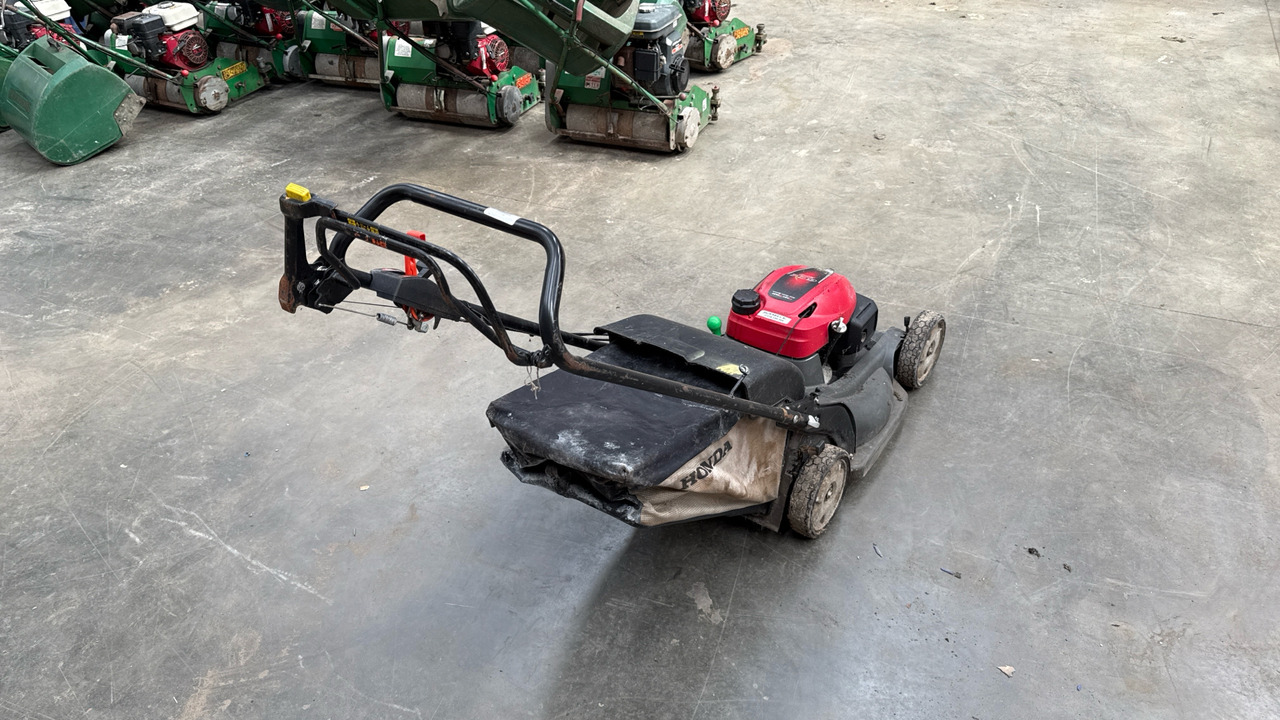 HONDA HRX537 C6HYEA - Lawn mower: picture 3 HONDA HRX537 C6HYEA - Lawn mower: picture 3