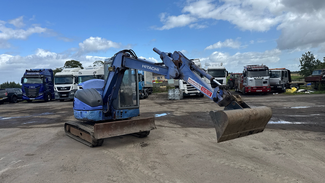 Hitachi EX40UR-3 - Crawler excavator: picture 1 Hitachi EX40UR-3 - Crawler excavator: picture 1