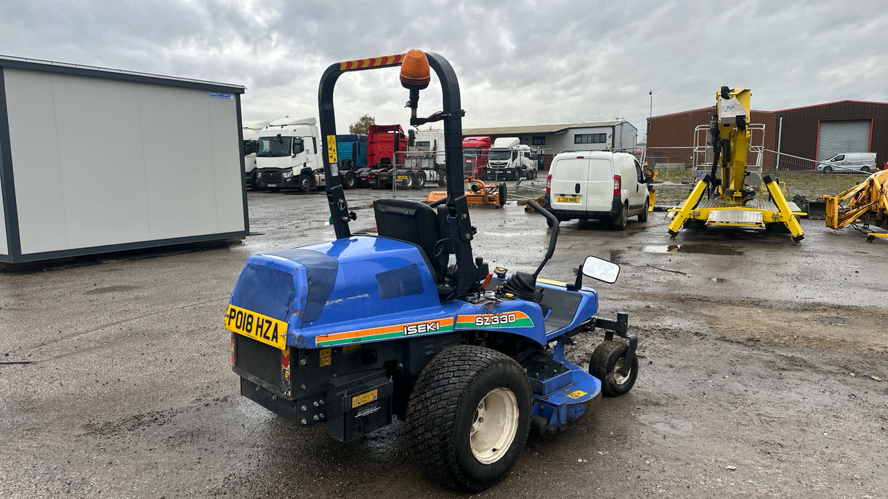 ISEKI SZ330 - Lawn mower: picture 4 ISEKI SZ330 - Lawn mower: picture 4
