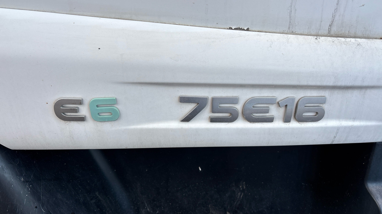 Curtain side truck IVECO EUROCARGO 75E16: picture 17 Curtain side truck IVECO EUROCARGO 75E16: picture 17