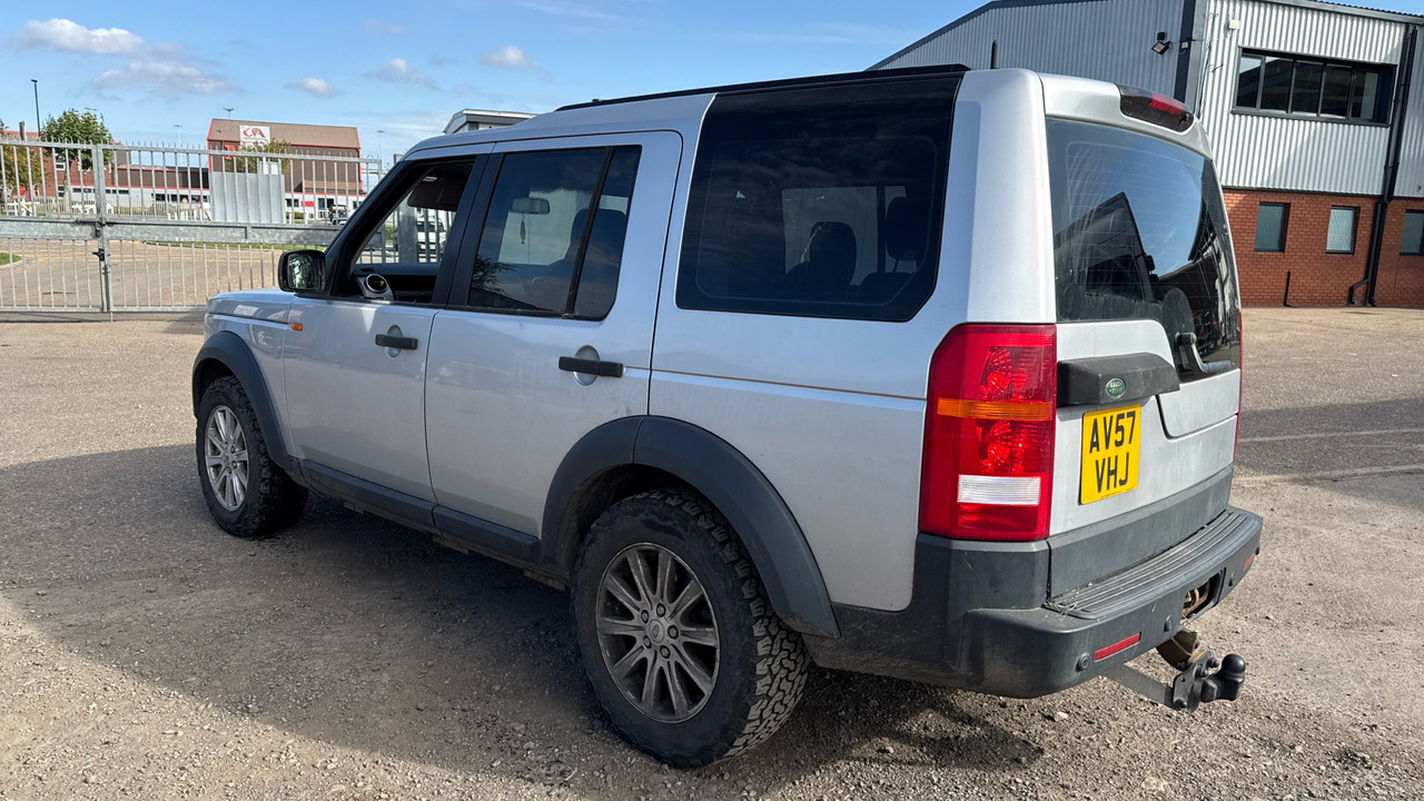 LAND ROVER DISCOVERY 2.7 TDV6 SE - SUV: picture 3 LAND ROVER DISCOVERY 2.7 TDV6 SE - SUV: picture 3