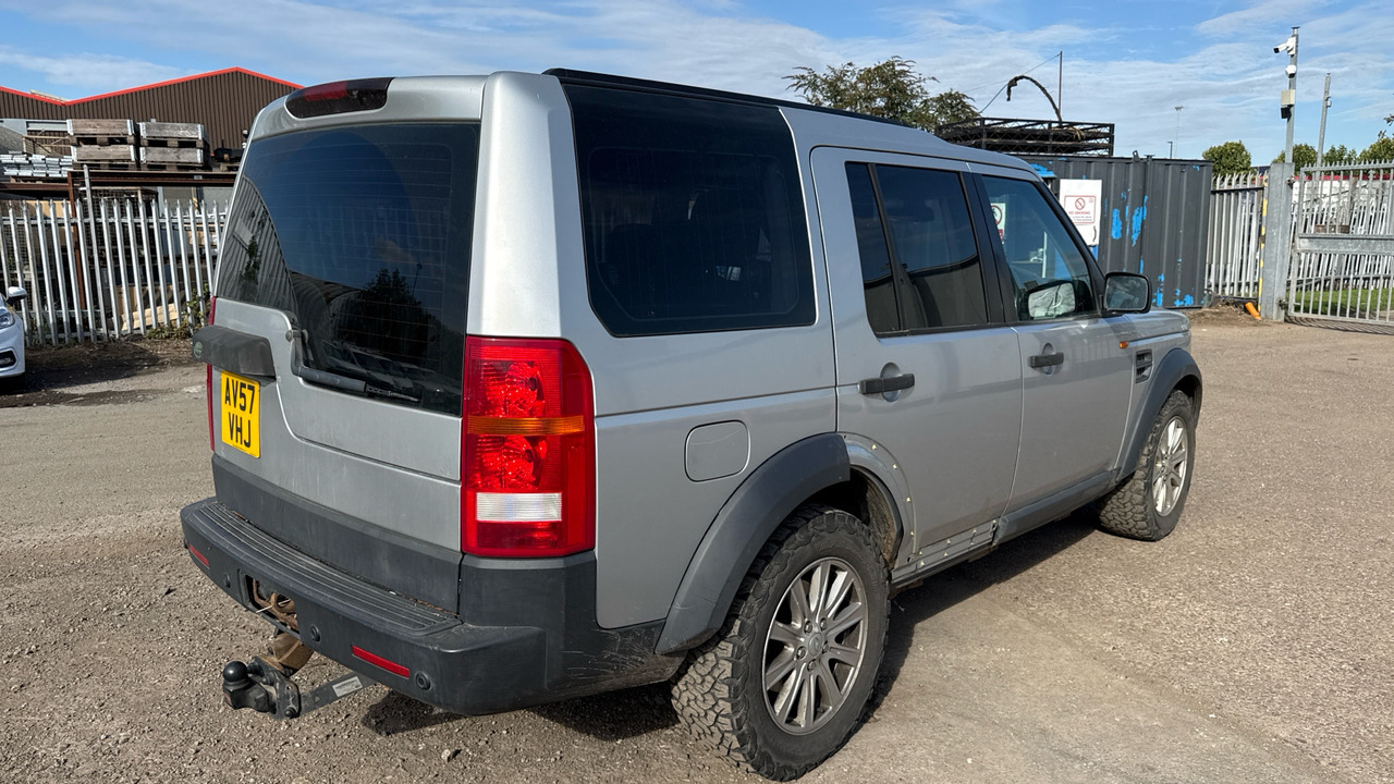 LAND ROVER DISCOVERY 2.7 TDV6 SE - SUV: picture 4 LAND ROVER DISCOVERY 2.7 TDV6 SE - SUV: picture 4