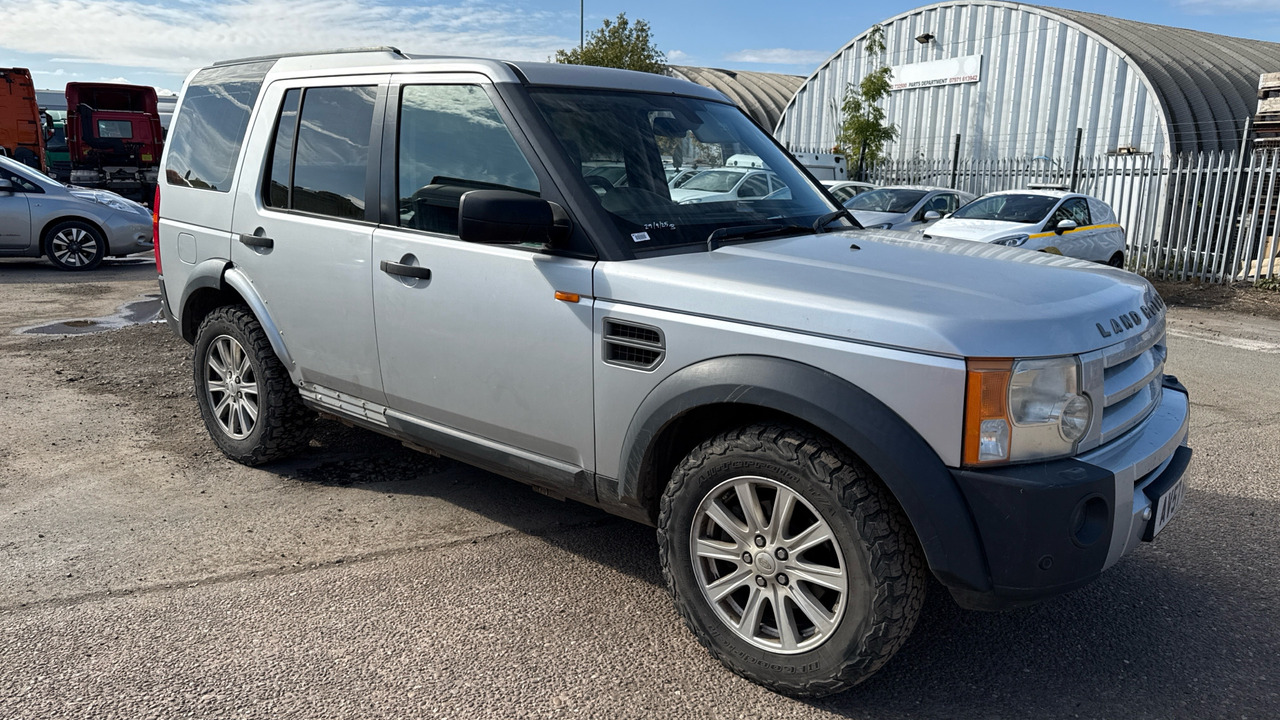 LAND ROVER DISCOVERY 2.7 TDV6 SE - SUV: picture 1 LAND ROVER DISCOVERY 2.7 TDV6 SE - SUV: picture 1