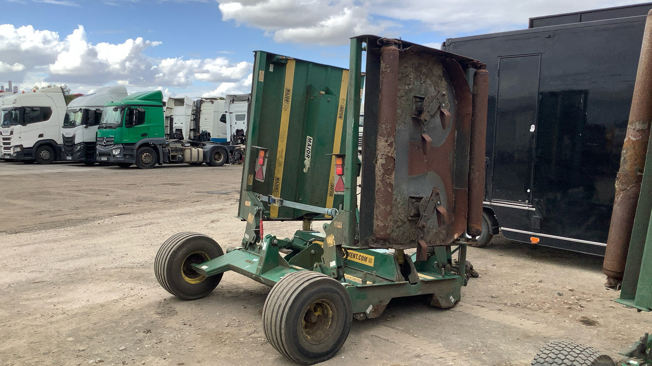 MAJOR 18000GR TRAILER FINISHING MOWER 13/439 - Construction equipment: picture 4 MAJOR 18000GR TRAILER FINISHING MOWER 13/439 - Construction equipment: picture 4