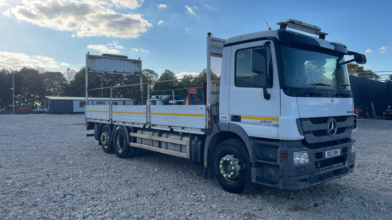 MERCEDES-BENZ ACTROS 2541 - Dropside/ Flatbed truck: picture 1 MERCEDES-BENZ ACTROS 2541 - Dropside/ Flatbed truck: picture 1