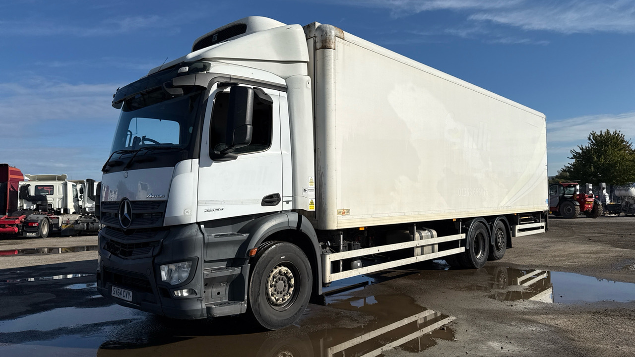 MERCEDES-BENZ ANTOS 2533 - Refrigerated truck: picture 2 MERCEDES-BENZ ANTOS 2533 - Refrigerated truck: picture 2