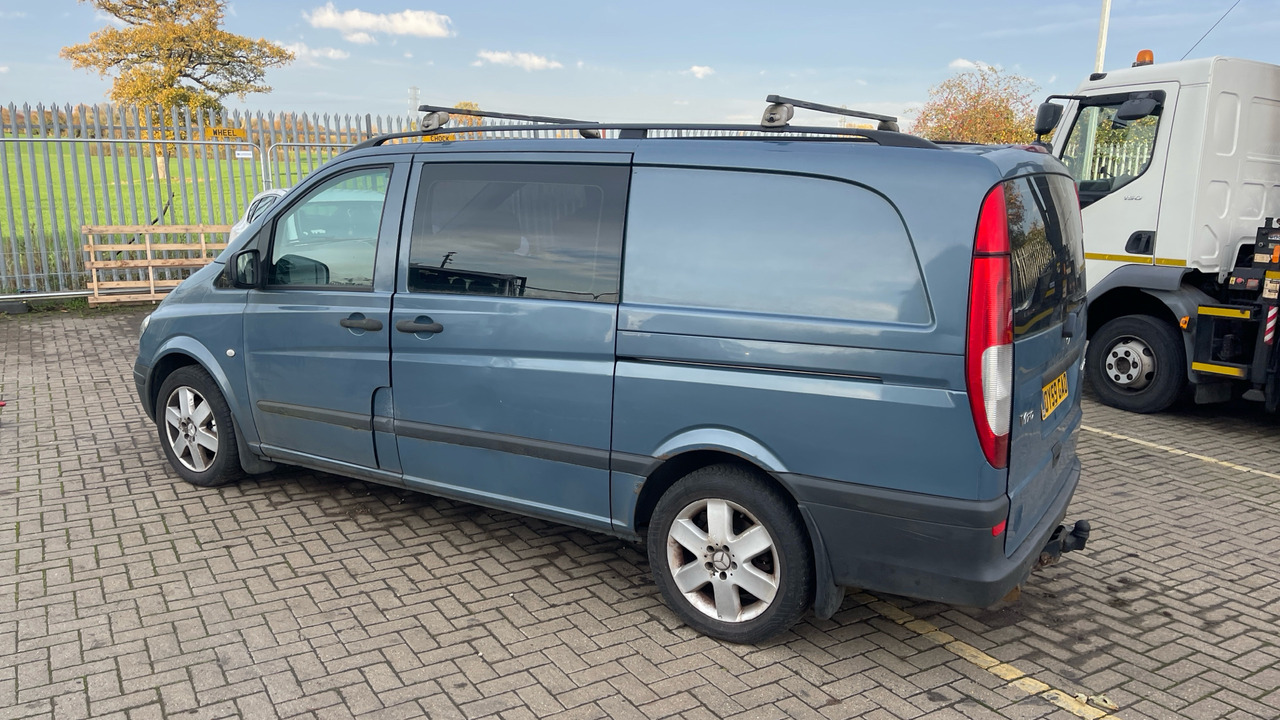 MERCEDES VITO 111 CDI COMPACT - Crew cab van: picture 4 MERCEDES VITO 111 CDI COMPACT - Crew cab van: picture 4