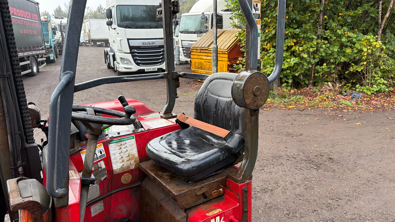 MOFFETT M4 20.3 - Truck mounted forklift: picture 5 MOFFETT M4 20.3 - Truck mounted forklift: picture 5