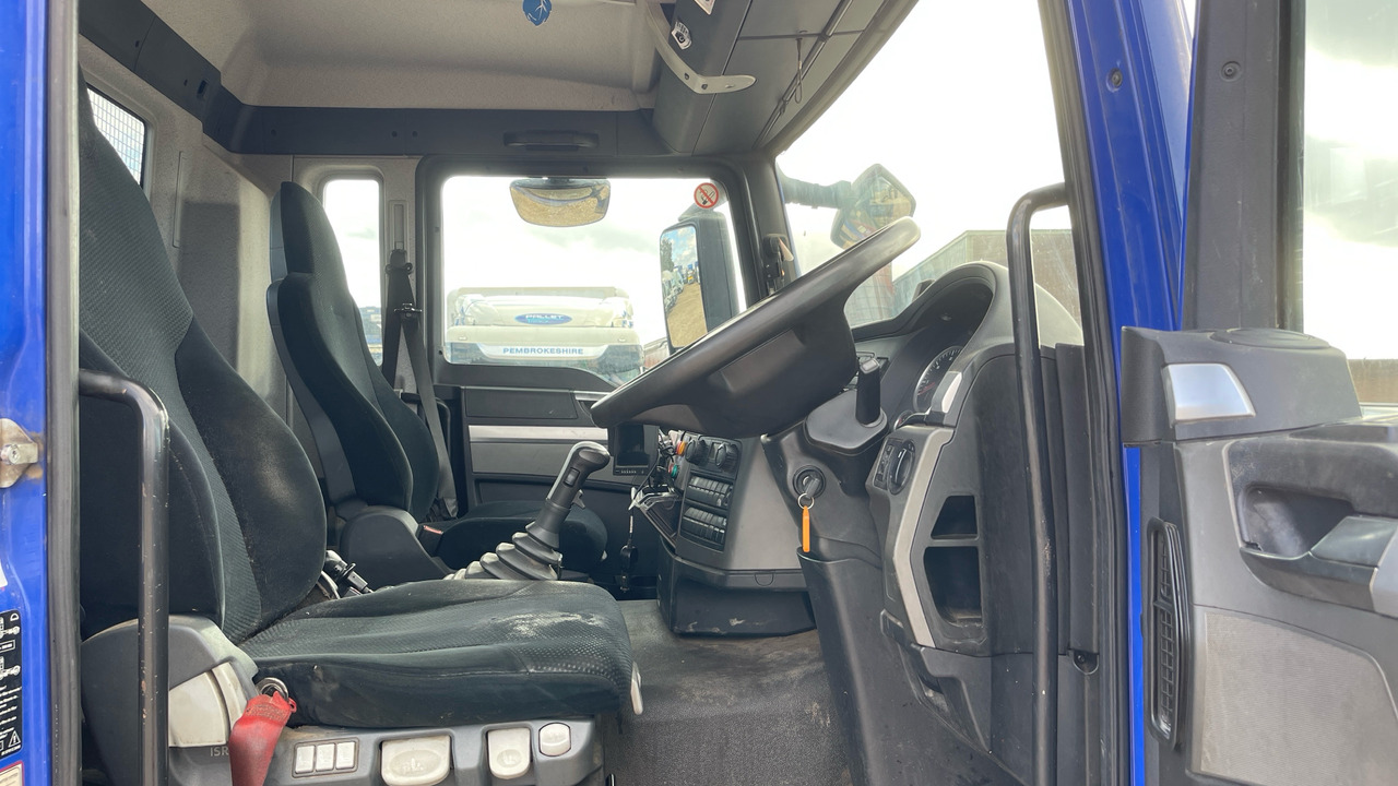 Man TGS 26.360 - Dropside/ Flatbed truck, Crane truck: picture 5 Man TGS 26.360 - Dropside/ Flatbed truck, Crane truck: picture 5