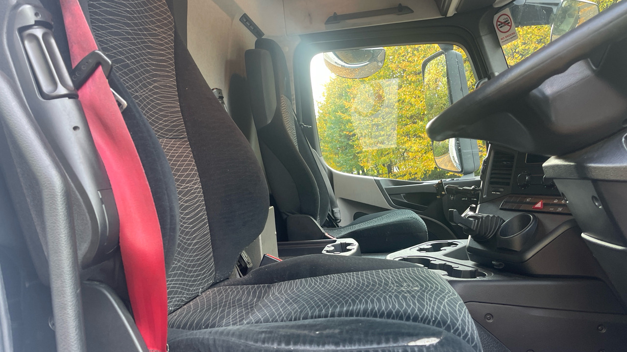 Mercedes-Benz Antos 1827 - Refrigerated truck: picture 5 Mercedes-Benz Antos 1827 - Refrigerated truck: picture 5