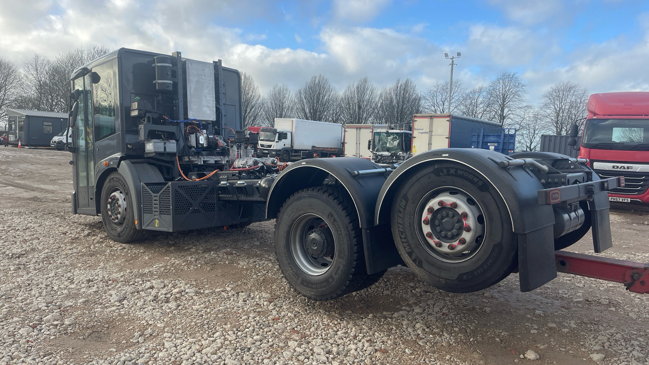 Mercedes-Benz Econic - Cab chassis truck: picture 4 Mercedes-Benz Econic - Cab chassis truck: picture 4