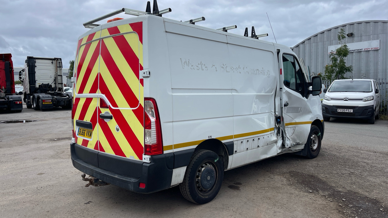 NISSAN NV 400 2.3 DCI 110PS - Small van: picture 4 NISSAN NV 400 2.3 DCI 110PS - Small van: picture 4