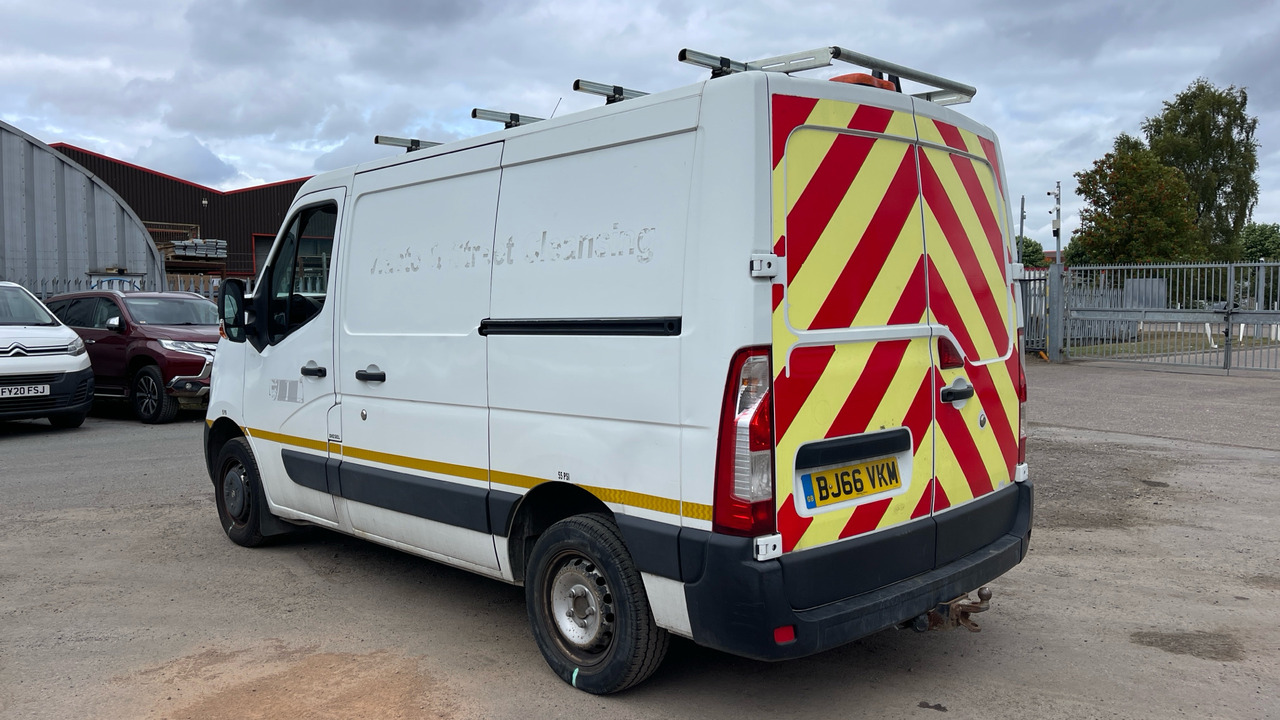 NISSAN NV 400 2.3 DCI 110PS - Small van: picture 3 NISSAN NV 400 2.3 DCI 110PS - Small van: picture 3