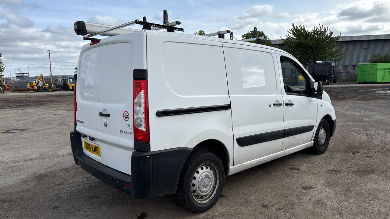 PEUGEOT EXPERT 1000 1.6 HDI 90PS - Small van: picture 4 PEUGEOT EXPERT 1000 1.6 HDI 90PS - Small van: picture 4
