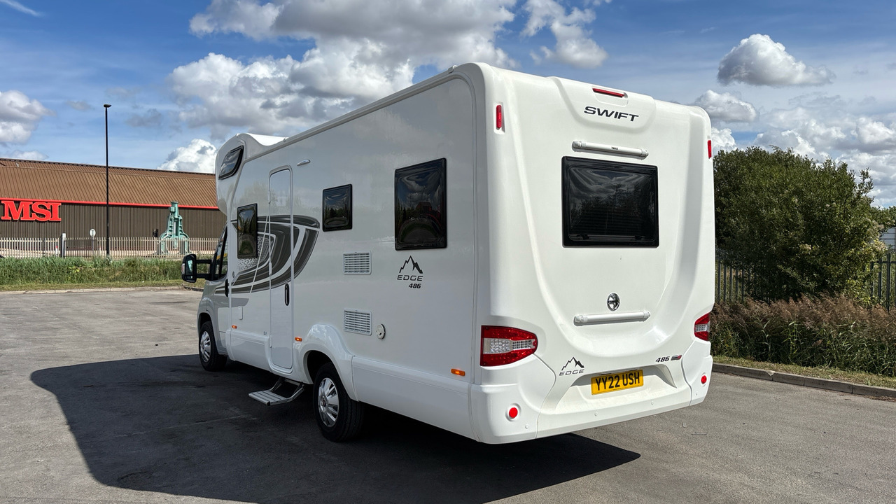 SWIFT EDGE 486 (FIAT DUCATO 3500KG) - Semi-integrated motorhome: picture 3 SWIFT EDGE 486 (FIAT DUCATO 3500KG) - Semi-integrated motorhome: picture 3