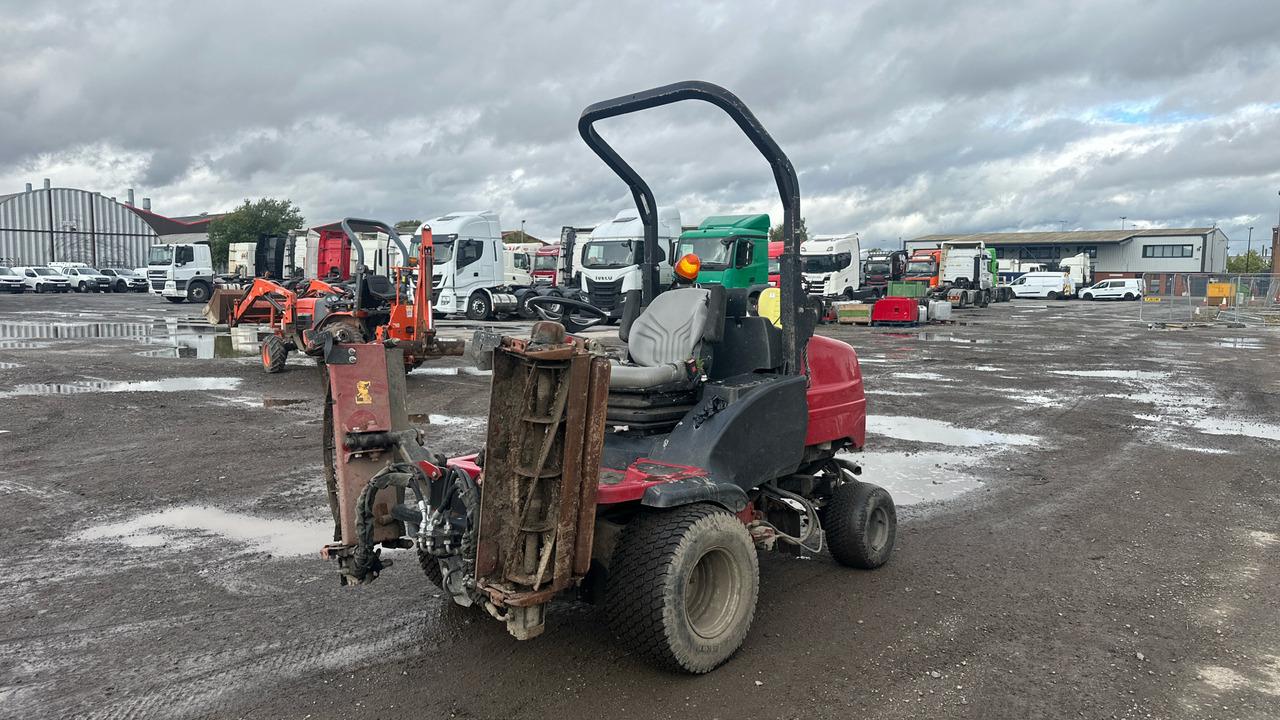 TORO LT3340 - Lawn mower: picture 2 TORO LT3340 - Lawn mower: picture 2