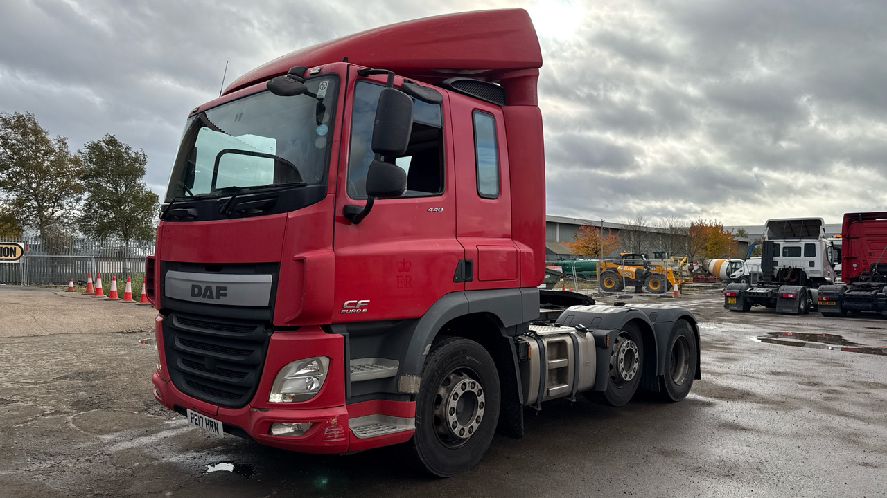 Daf CF 440 - Tractor unit: picture 2 Daf CF 440 - Tractor unit: picture 2