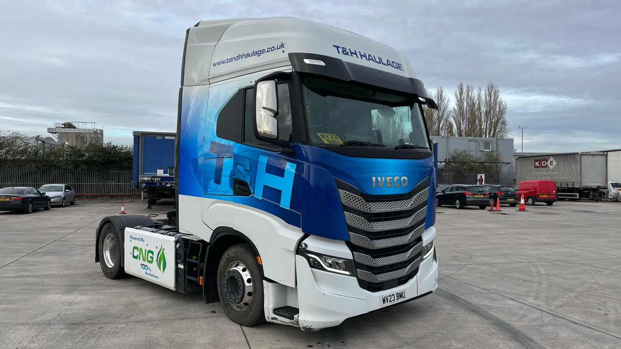 Iveco S-Way 460 - Tractor unit: picture 1 Iveco S-Way 460 - Tractor unit: picture 1