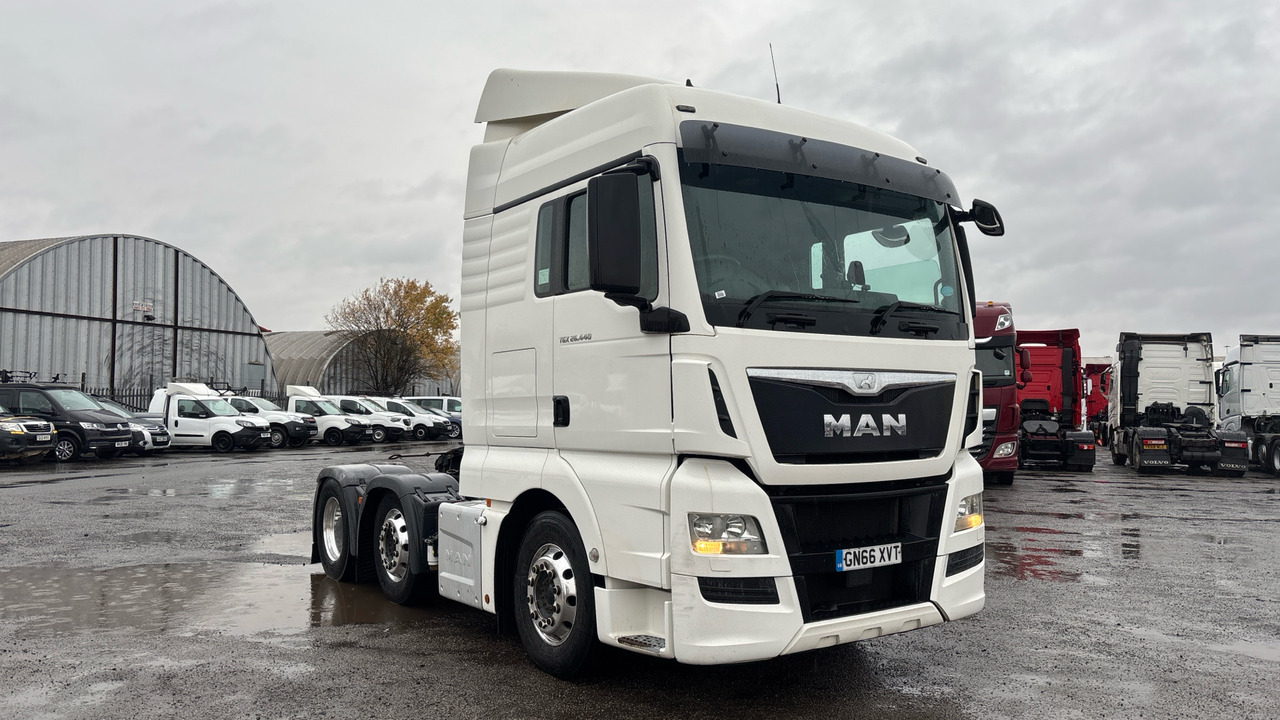 MAN TGX 26.440 - Tractor unit: picture 1 MAN TGX 26.440 - Tractor unit: picture 1