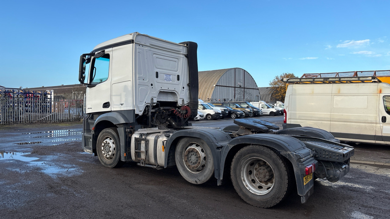 MERCEDES-BENZ ACTROS 2545 - Tractor unit: picture 3 MERCEDES-BENZ ACTROS 2545 - Tractor unit: picture 3