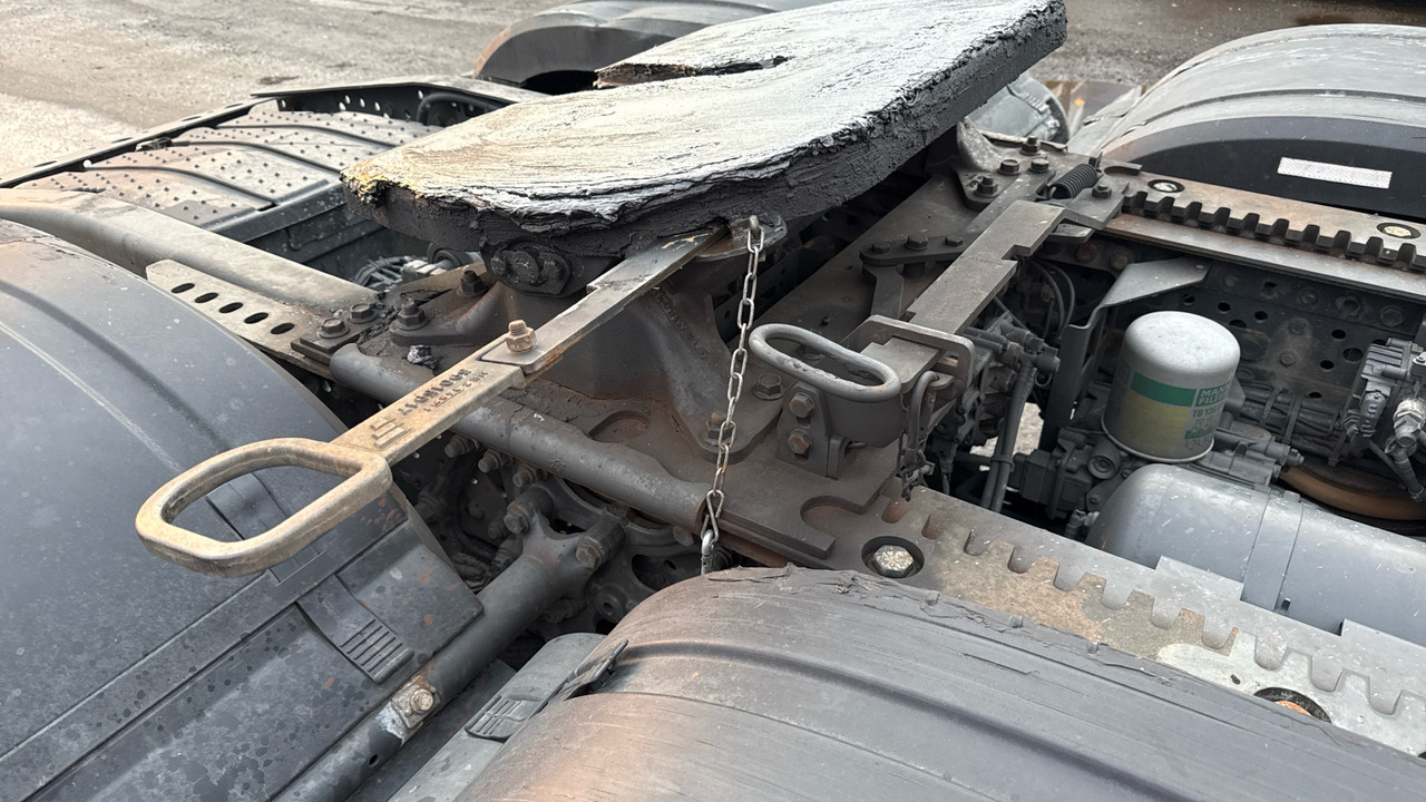 Tractor unit MERCEDES-BENZ ACTROS: picture 18