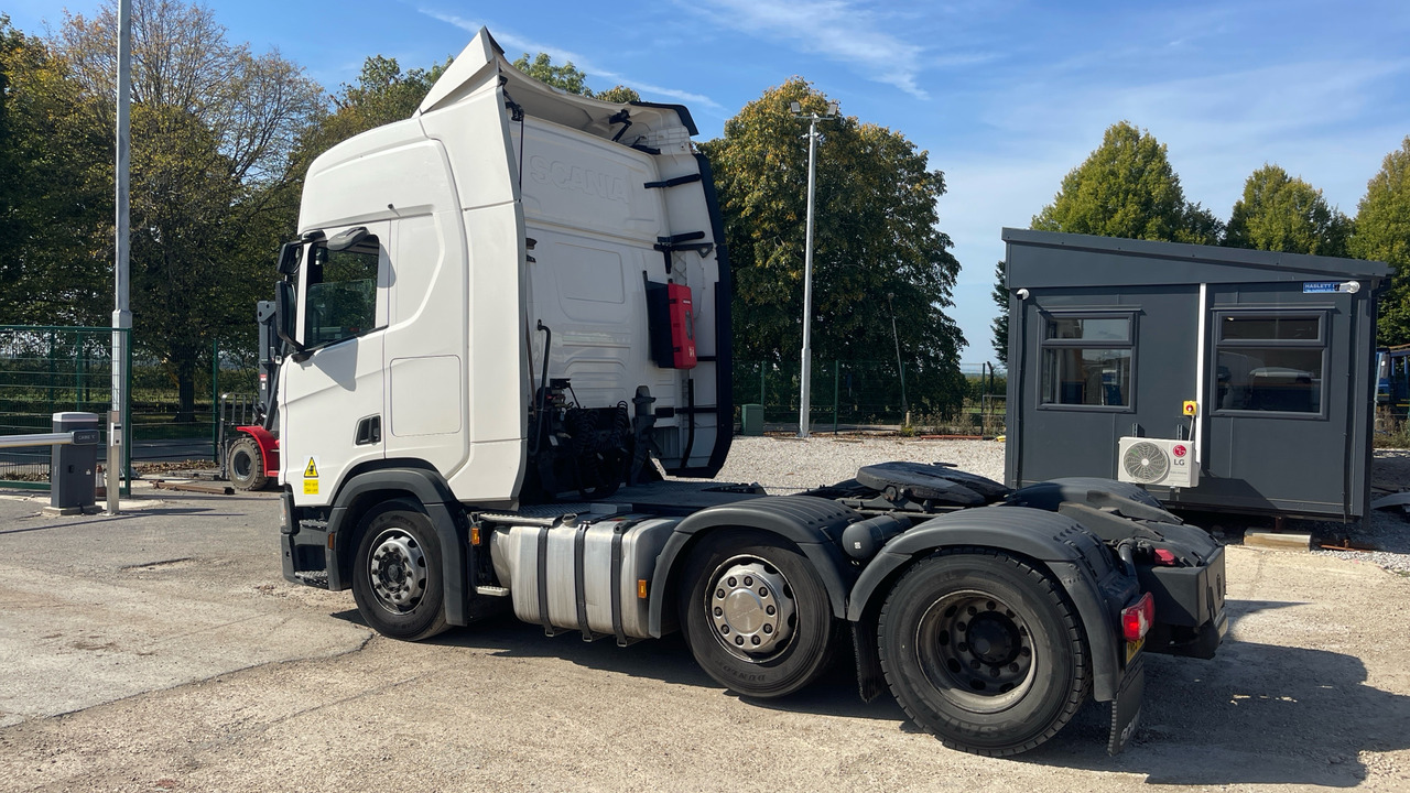 SCANIA R 450 - Tractor unit: picture 3 SCANIA R 450 - Tractor unit: picture 3