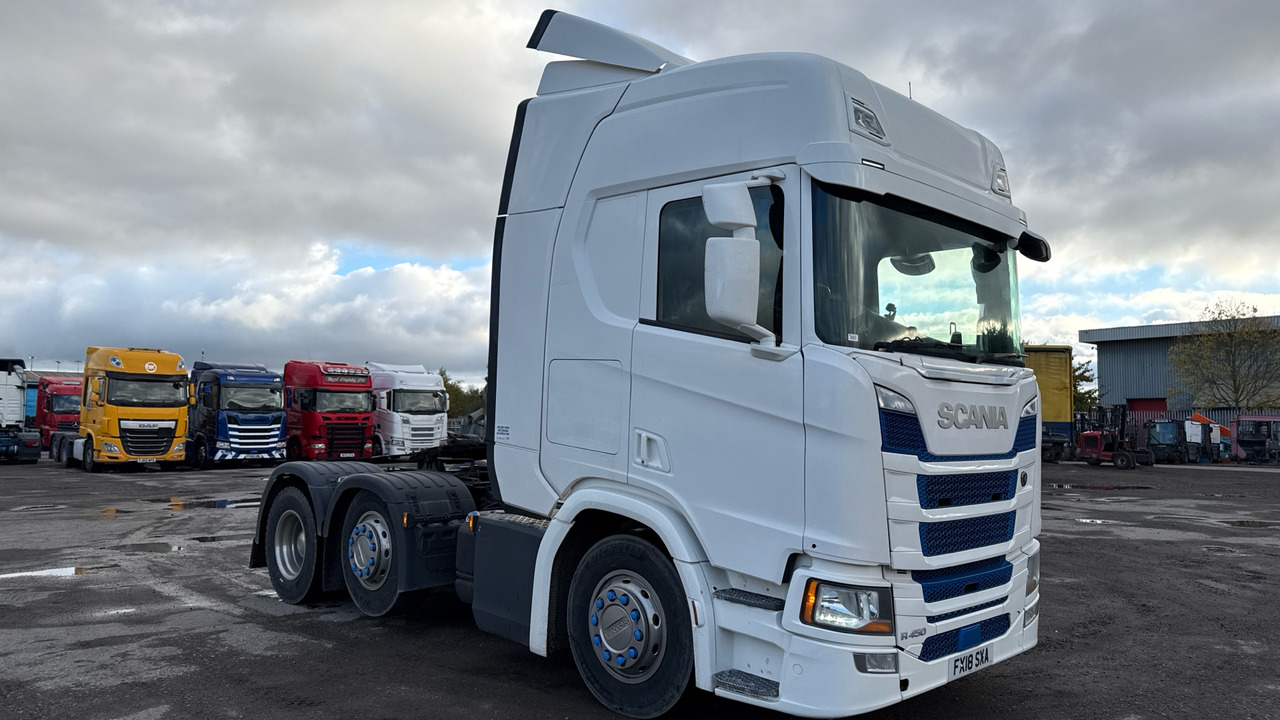 SCANIA R 450 - Tractor unit: picture 1 SCANIA R 450 - Tractor unit: picture 1