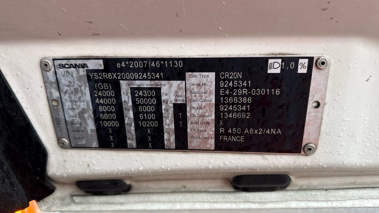 Tractor unit SCANIA R  450: picture 12