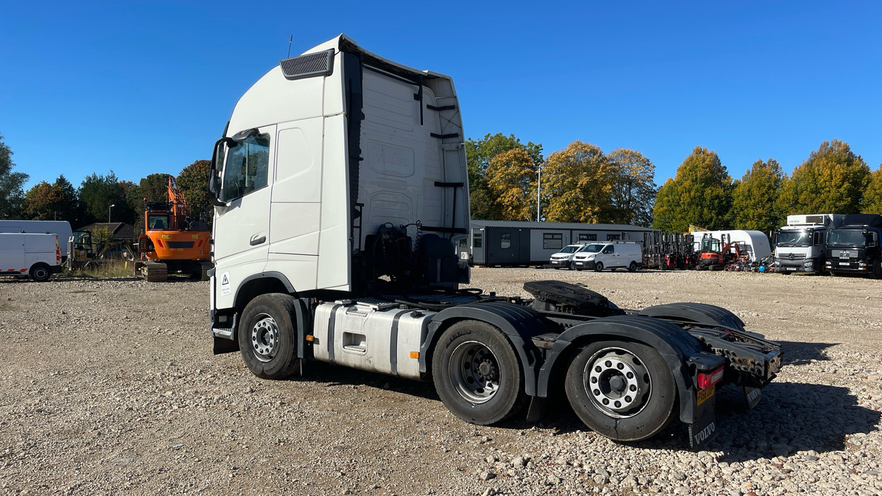 Volvo FH 500 - Tractor unit: picture 3 Volvo FH 500 - Tractor unit: picture 3