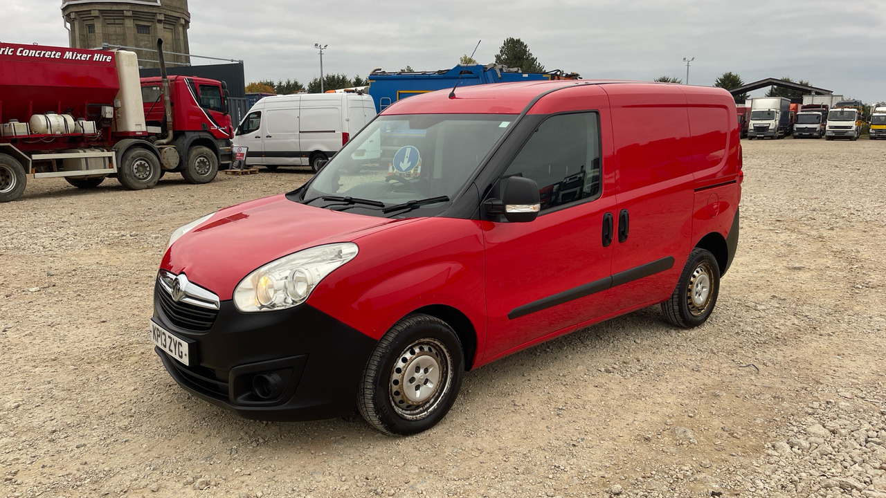 VAUXHALL COMBO 2000 1.6 CDTI 16V 105ps H1 Van - Small van: picture 2 VAUXHALL COMBO 2000 1.6 CDTI 16V 105ps H1 Van - Small van: picture 2