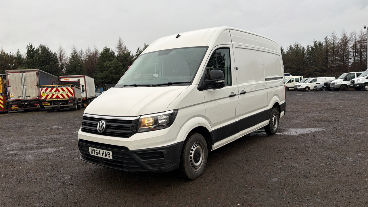 VOLKSWAGEN CRAFTER CR35 2.0 TDI 140PS - Panel van: picture 2 VOLKSWAGEN CRAFTER CR35 2.0 TDI 140PS - Panel van: picture 2